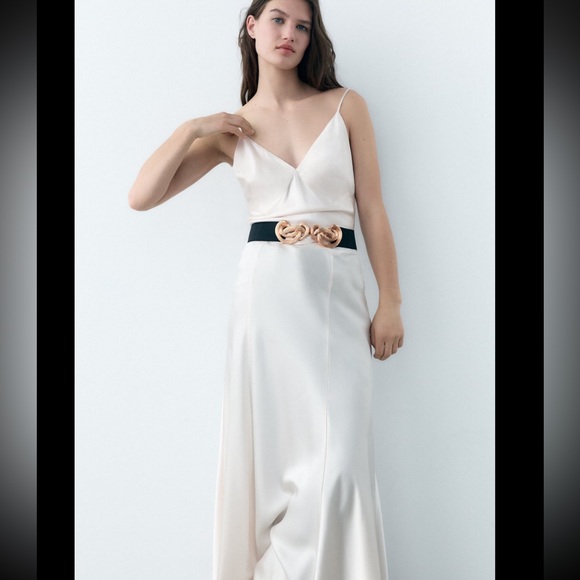 ZARA BUCKLED STRETCH BELT - Picture 2 of 6